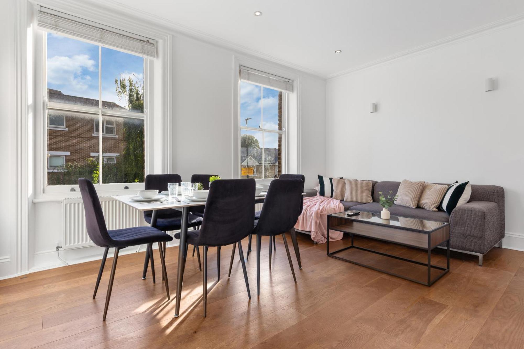 Luxury 4 Bedroom Flat With Stunning Shard View From Terrace In Central London! Next To Station, Sleeps 9 Εξωτερικό φωτογραφία