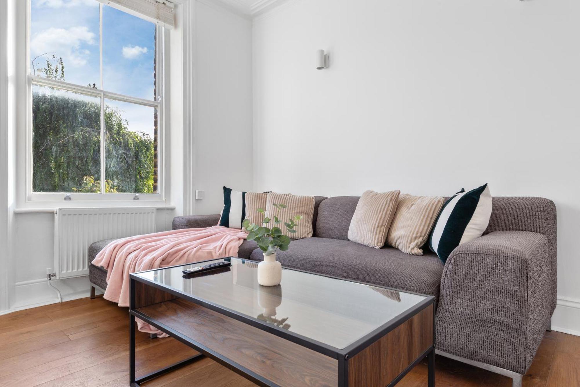 Luxury 4 Bedroom Flat With Stunning Shard View From Terrace In Central London! Next To Station, Sleeps 9 Εξωτερικό φωτογραφία