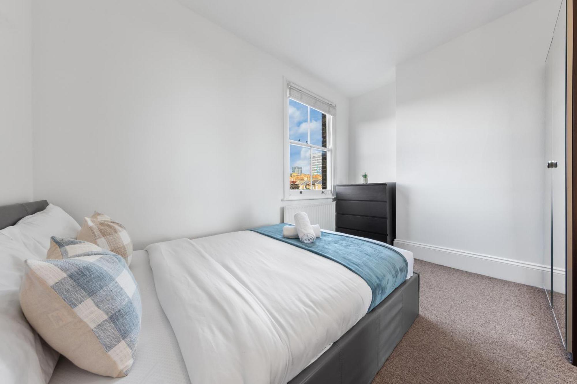 Luxury 4 Bedroom Flat With Stunning Shard View From Terrace In Central London! Next To Station, Sleeps 9 Εξωτερικό φωτογραφία