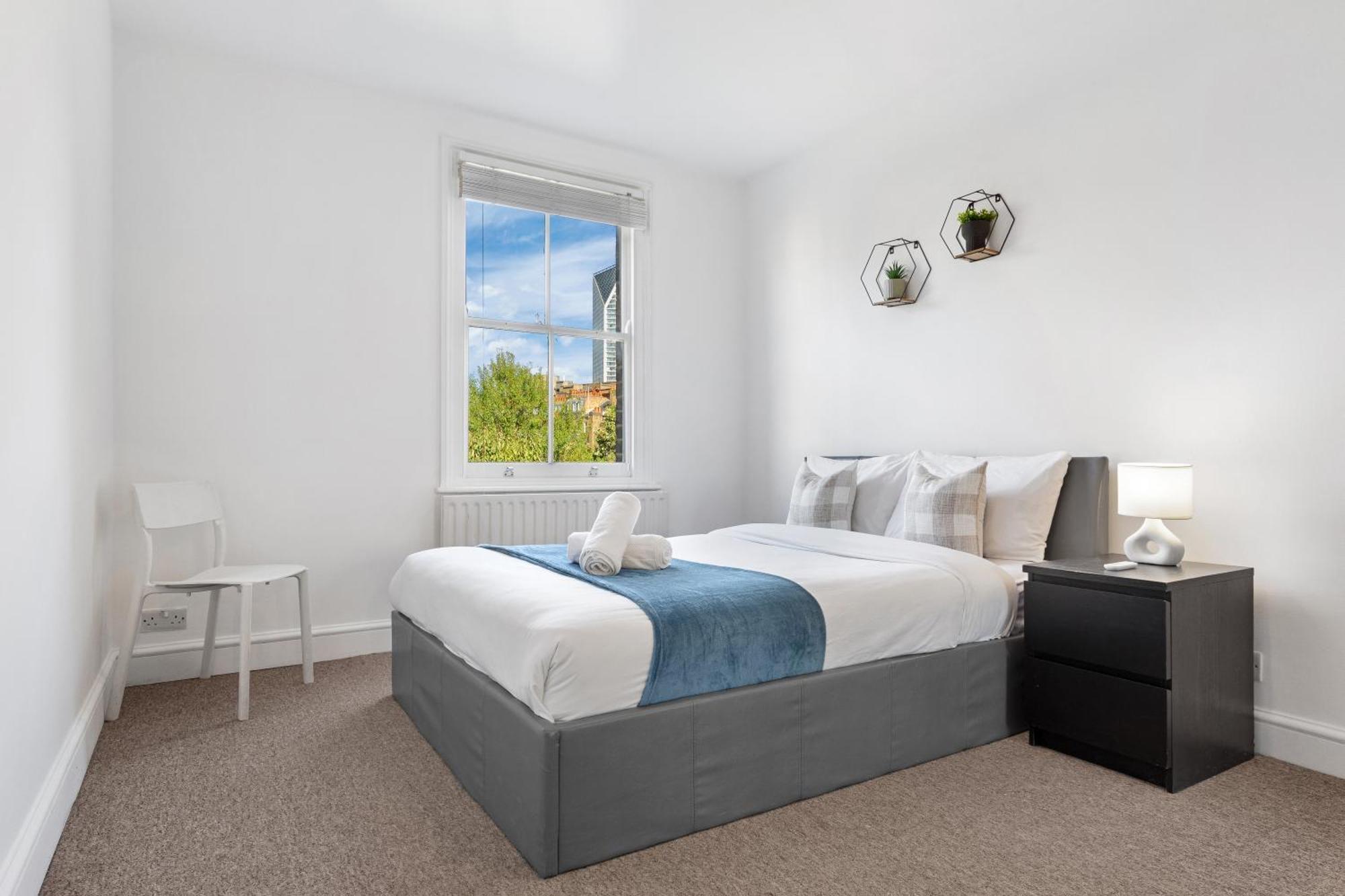 Luxury 4 Bedroom Flat With Stunning Shard View From Terrace In Central London! Next To Station, Sleeps 9 Εξωτερικό φωτογραφία