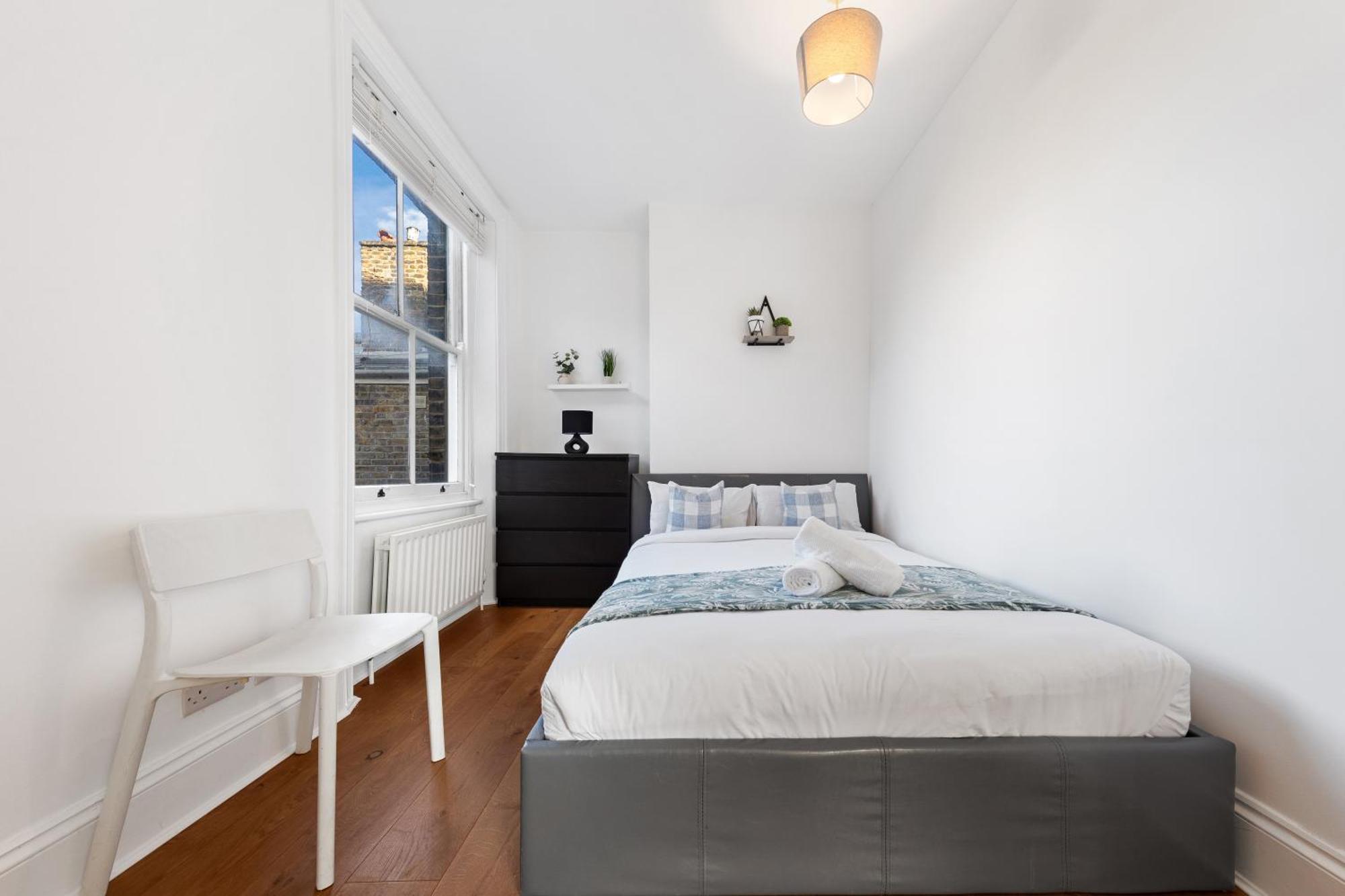 Luxury 4 Bedroom Flat With Stunning Shard View From Terrace In Central London! Next To Station, Sleeps 9 Εξωτερικό φωτογραφία